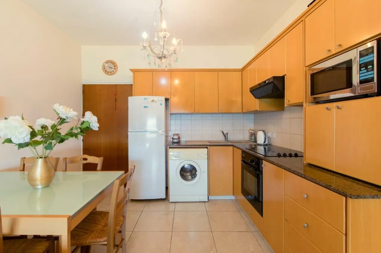 Apartment Mary Larnaca 0*,  Cyprus