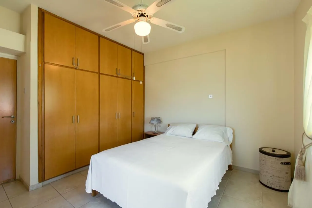 Apartment Mary Larnaca